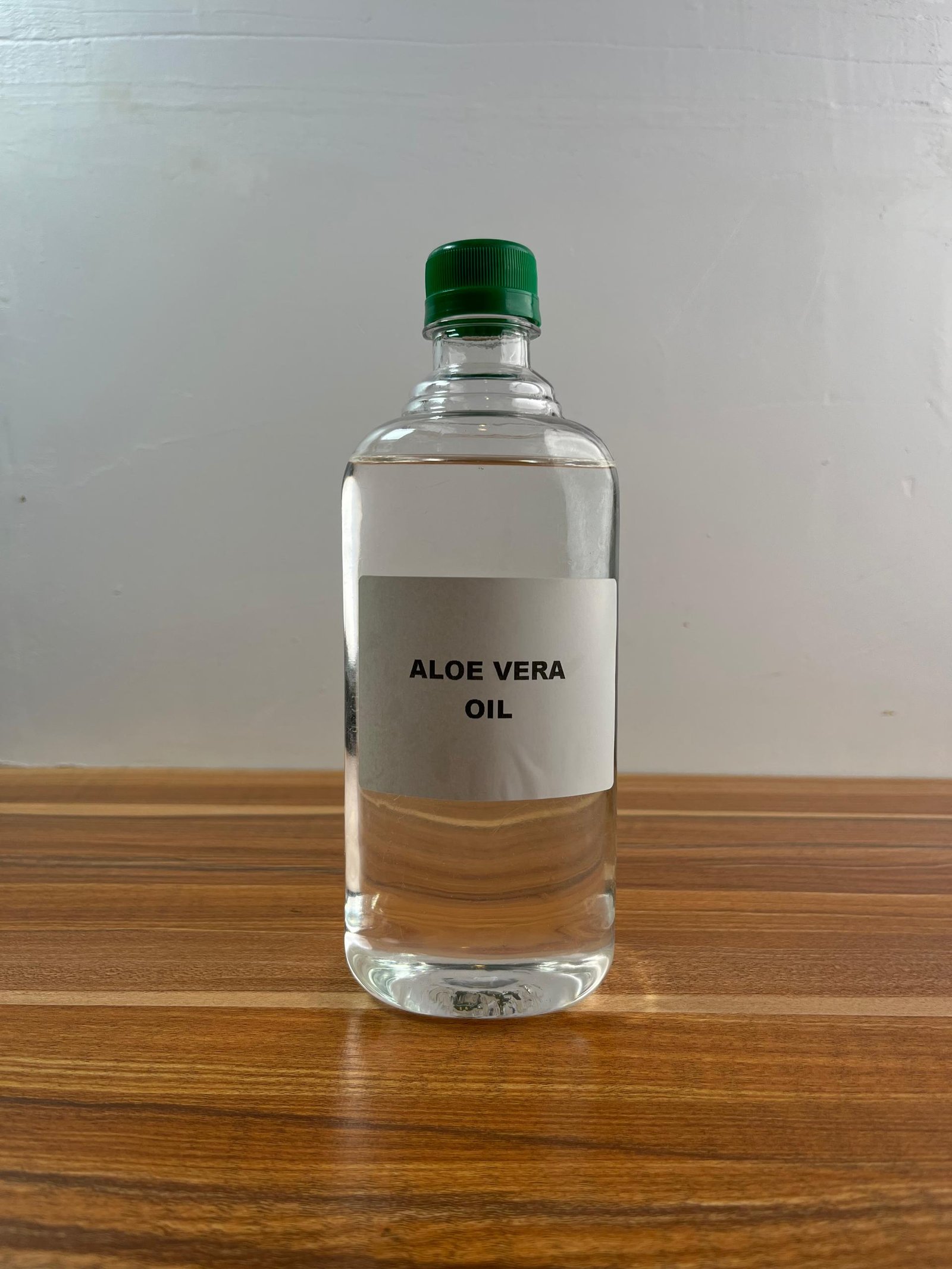 Aloe Vera Oil (Cosmetic Grade)